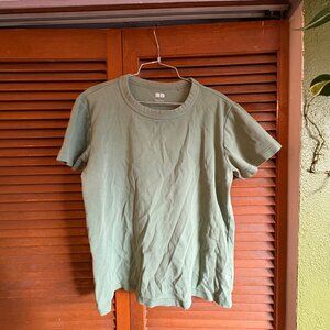 Uniqlo Green Mens Shortsleeve Soft Tee size L